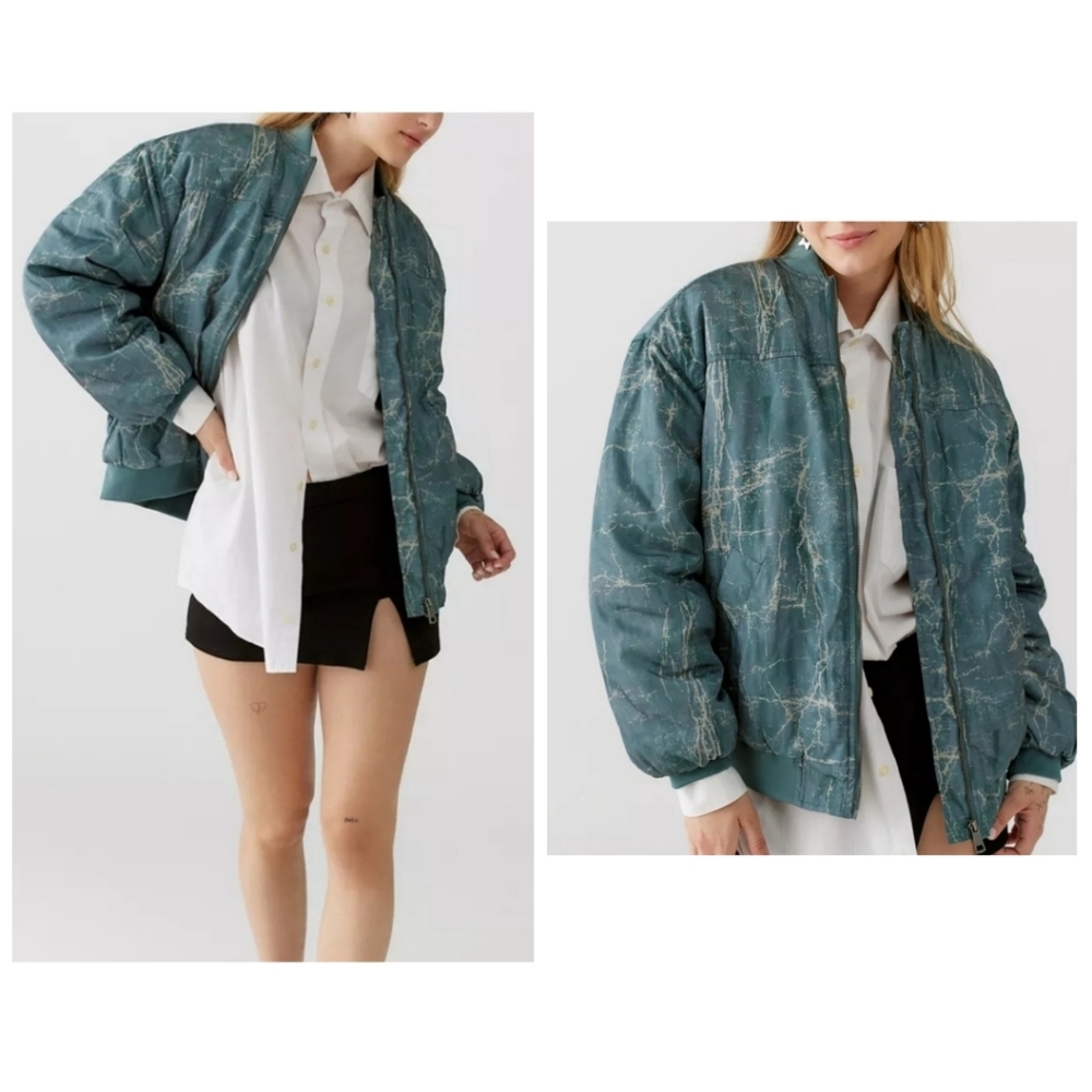 Urban Outfitters BDG Marcy Marble Oversized Insulated Puffy Bomber Jacket XS